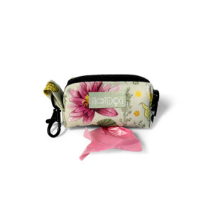 zielone etui na woreczki kwiaty