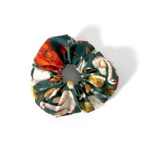 Alternative view of Welurowa scrunchie SNOWDROP EMERALD