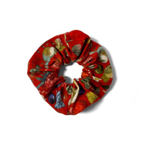 scrunchie berries
